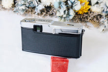 画像をギャラリービューアに読み込む, クラシックな名機📸 OLYMPUS PEN FT✨【完動品】ハーフ一眼レフカメラ・露出計付き❗️
