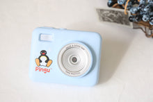 Load image into Gallery viewer, Pingu ピングー CCDデジタルカメラ【美品✨】フリップ式モニター🐧
