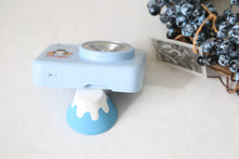 Load image into Gallery viewer, Pingu ピングー CCDデジタルカメラ【美品✨】フリップ式モニター🐧
