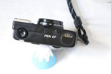 Load image into Gallery viewer, OLYMPUS PEN EF【完動品/実写済み✨】フラッシュ付きハーフカメラ📸

