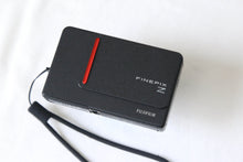 Load image into Gallery viewer, FUJIFILM FinePix Z300 ブラック【完動品/美品✨】CCDオールドコンデジ📸
