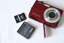 Load image into Gallery viewer, CASIO EXILIM ZOOM EX-Z500【完動品】▪️オールドコンデジ▪️デジタルカメラ
