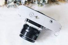 Load image into Gallery viewer, PENTAX SP(SV)【完動品】フィルム一眼レフカメラ&amp;明るいタクマーレンズ付き❗️
