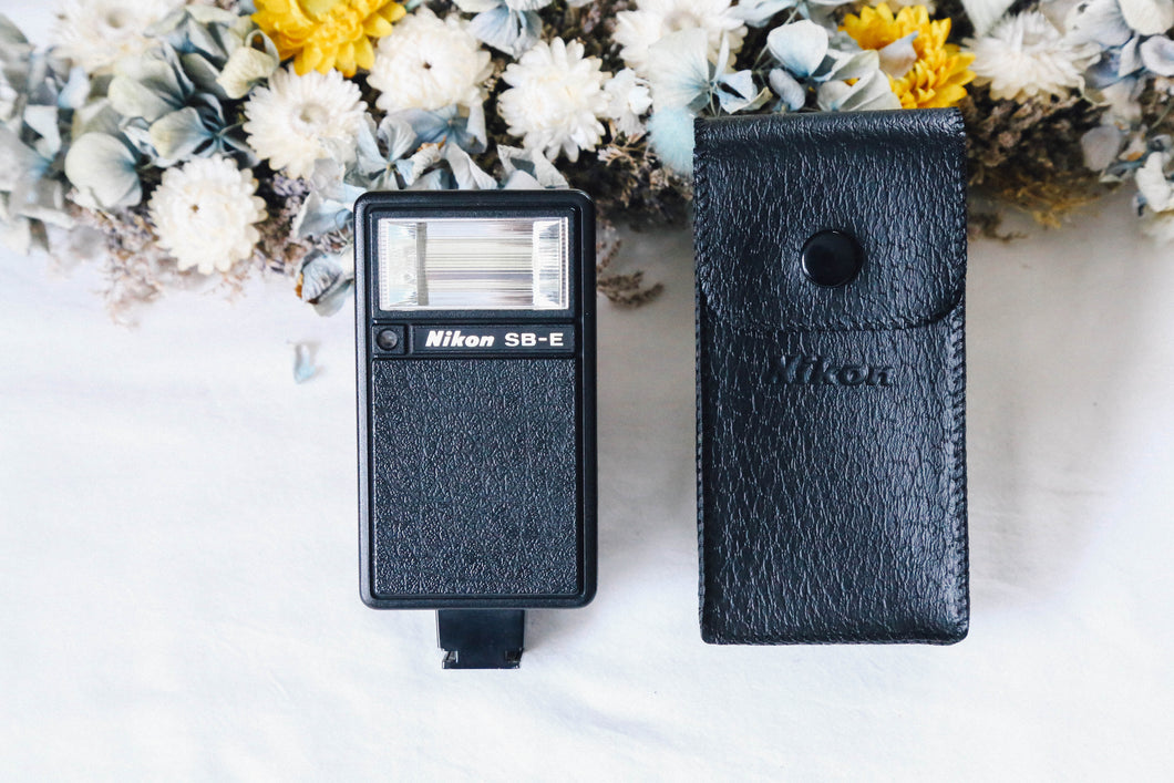 🔦Nikon SB-E フラッシュ（ストロボ）✨Nikon EM専用・他機種も対応【完動品】