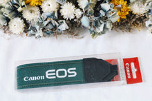 Load image into Gallery viewer, Canon EOS ストラップ 🎞️ 箱付き 未使用品 ビンテージ カメラ用🌿
