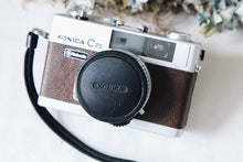 Load image into Gallery viewer, Konica C35 ジャーニーコニカ 🎯 チョコレートブラウン 🍫【完動品・分解清掃済】
