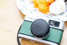 画像をギャラリービューアに読み込む, OLYMPUS TRIP35 エメラルドグリーン【完動品】
