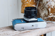 画像をギャラリービューアに読み込む, PENTAX SP(SV)ジーンズ生地👖【完動品】フィルム一眼レフカメラ&amp;明るいタクマーレンズ付き❗️
