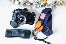 Load image into Gallery viewer, Canon A-1 ＋ New FD 50mm F1.8 ＋ Power Winder付き✨完動品セット
