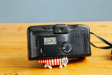 Load image into Gallery viewer, Canon Autoboy S [in working order]
