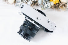 Load image into Gallery viewer, Canon AE-1 Program New FD50mmF1.4 人気なシルバーボディに王道の明るいレンズ付き✨【完動品】
