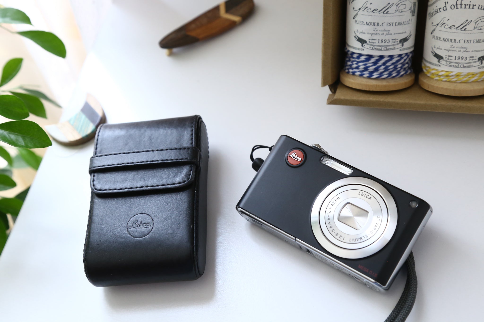 美品】LEICA C-LUX2 (付属品有り) - デジタルカメラ