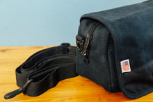 Load image into Gallery viewer, f.64 Shoulder Camera Bag USA Vintage Bag
