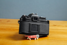 Load image into Gallery viewer, Nikon FG [In working order] Single-lens reflex film camera recommended for beginners
