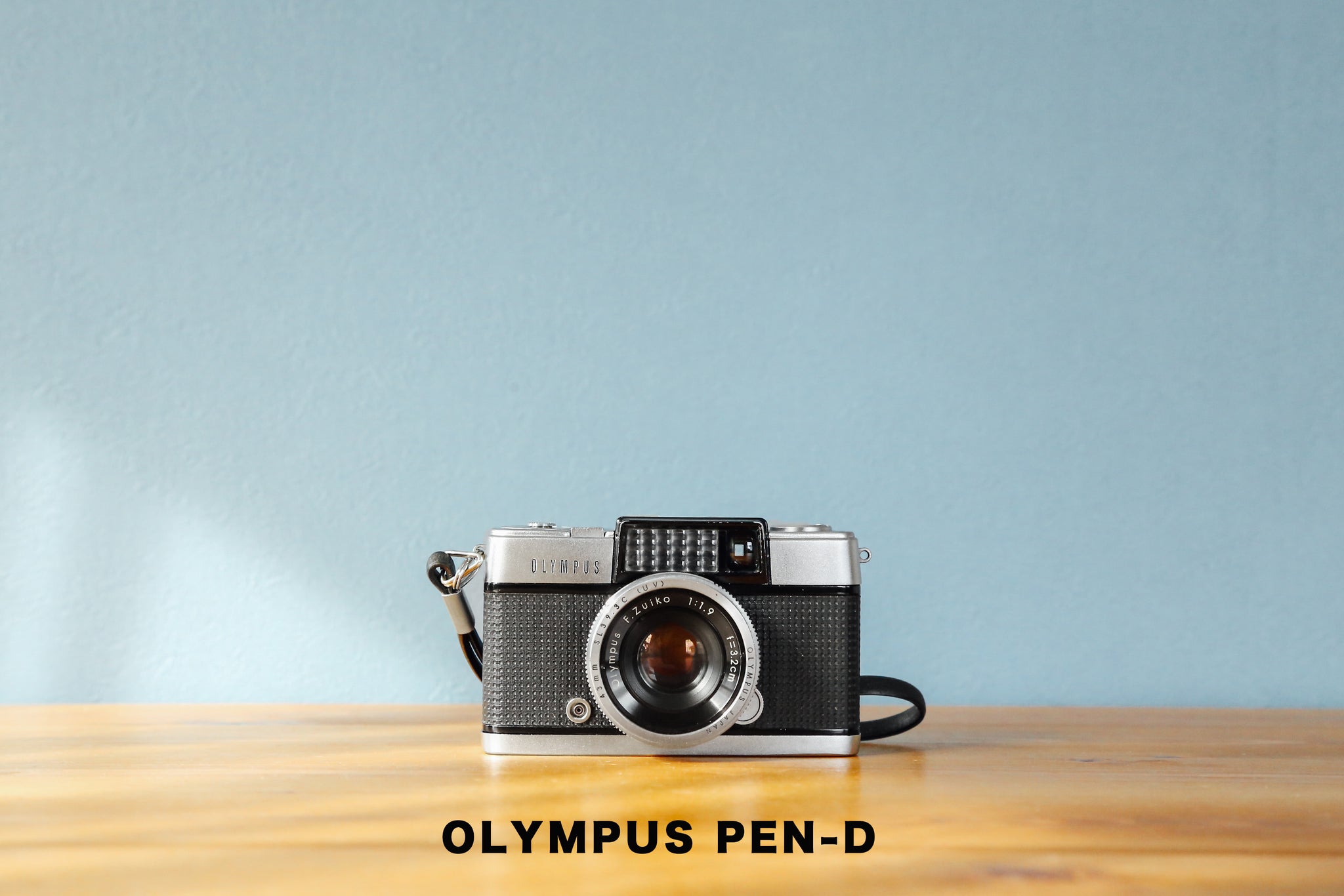 OLYMPUS PEN-D【完動品】ハーフカメラ