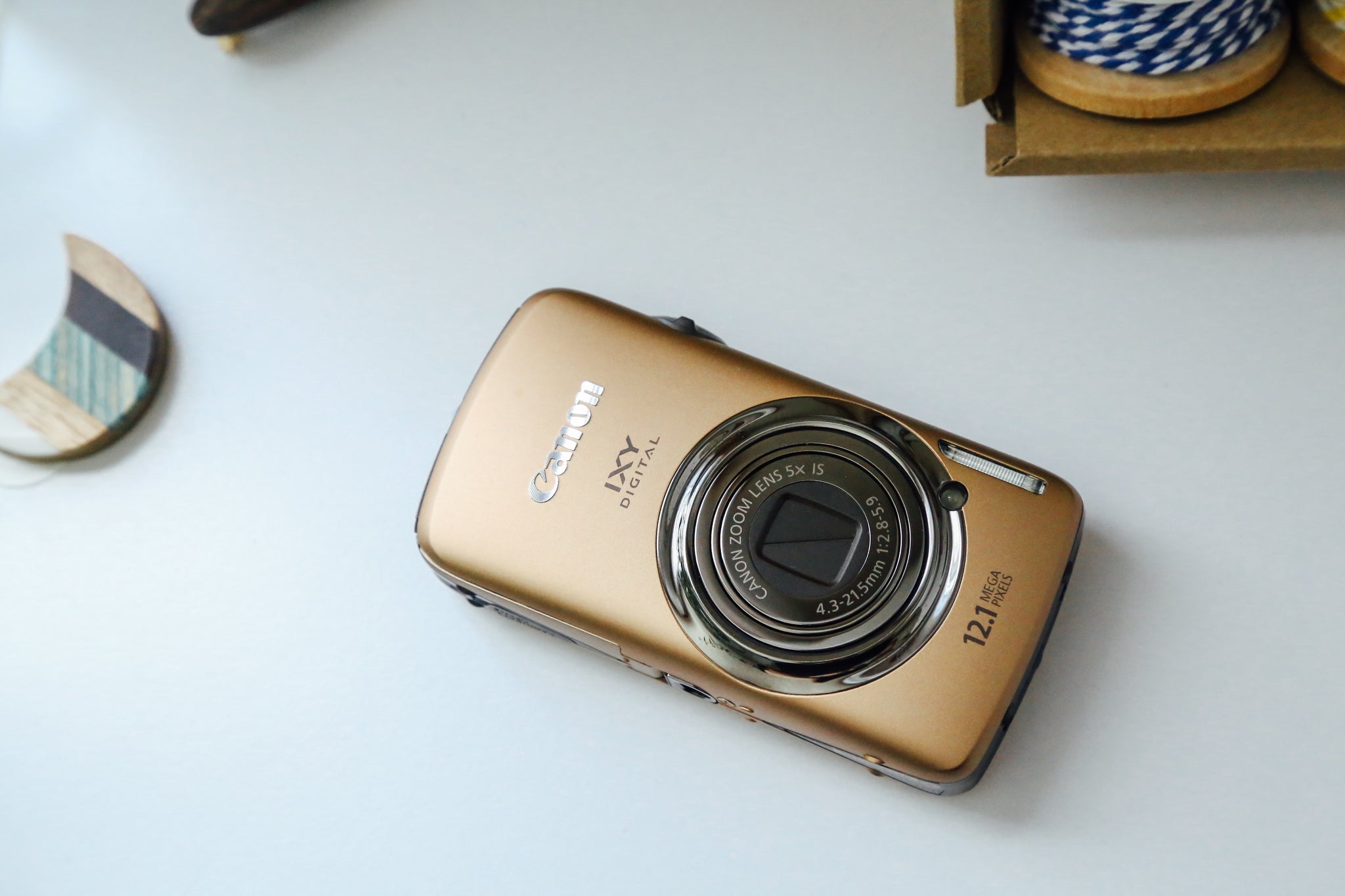 Canon IXY DIGITAL 930IS [Working item] [Live-action completed