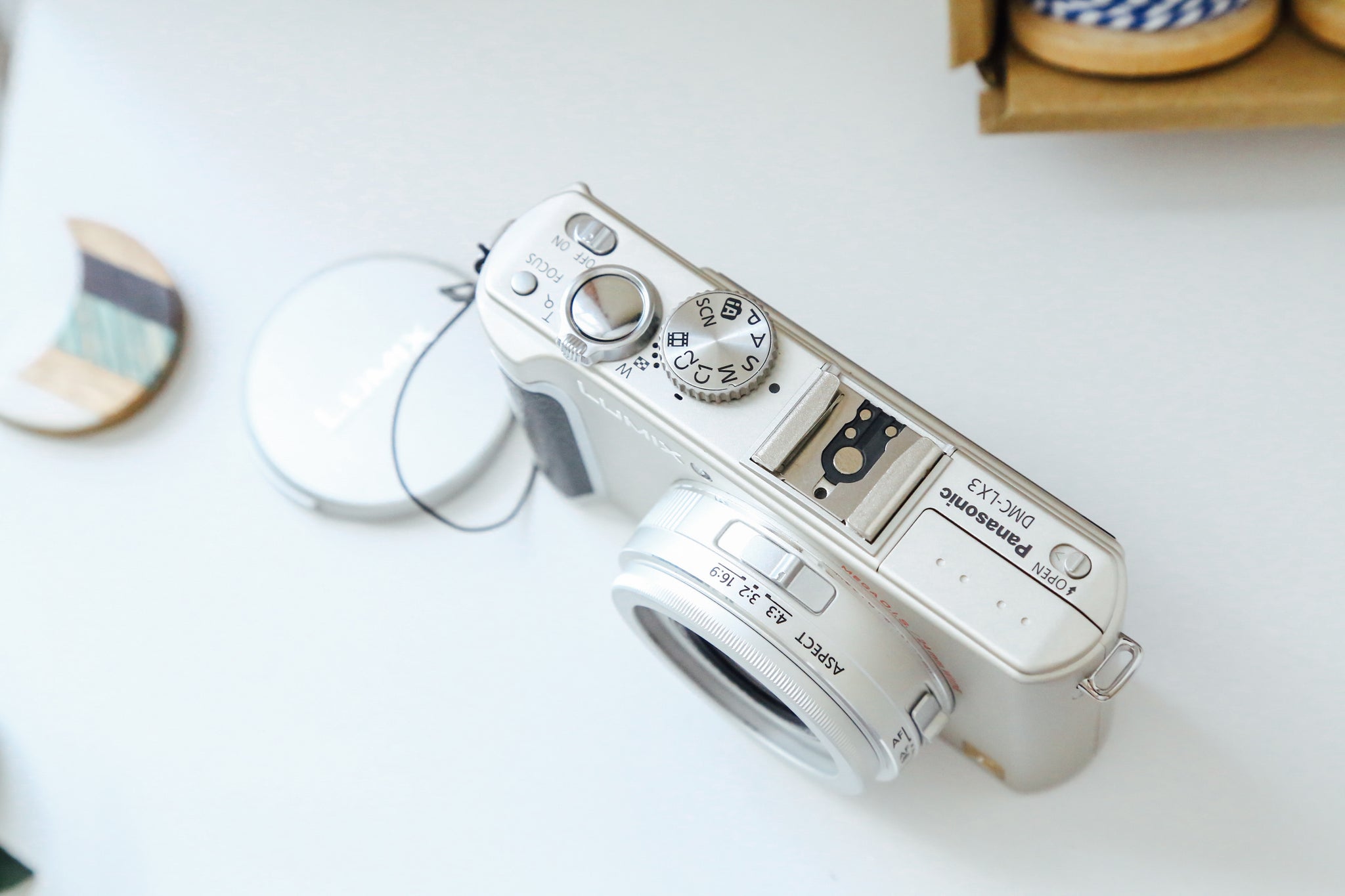 LUMIX DMC-LX3 ライカ デジタルカメラ Amazon | パナソニック デジタルカメラ LUMIX (ルミックス) LX3