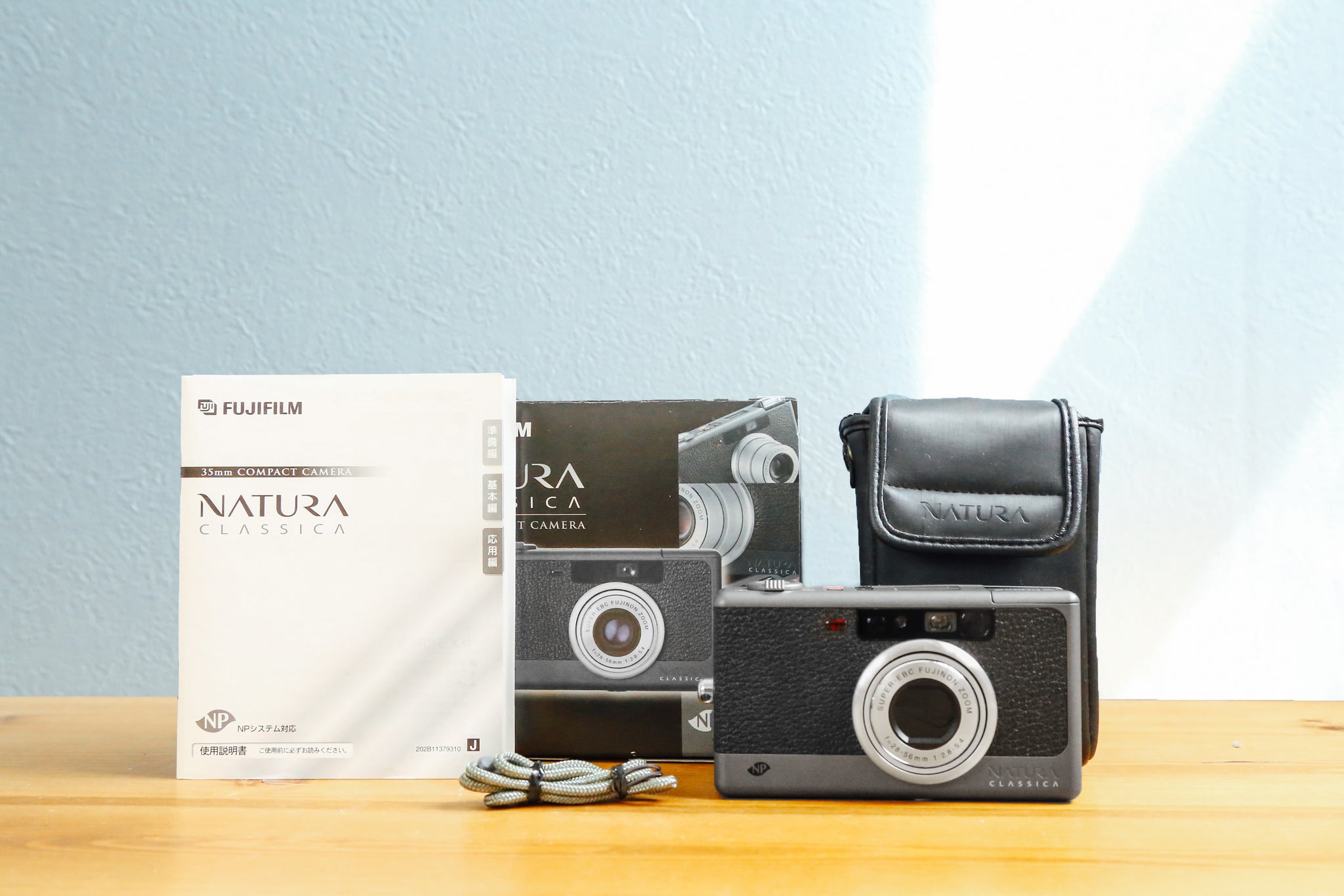 FUJIFILM NATURA CLASSICA【完動品】状態◎ – Ein Camera