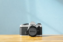 画像をギャラリービューアに読み込む, Nikon FE (SV)【完動品】35mmF2.8Lens
