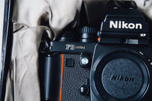 Load image into Gallery viewer, Nikon F3 HP Limited【未使用✨】【完動品】専用ケースも未使用❗️
