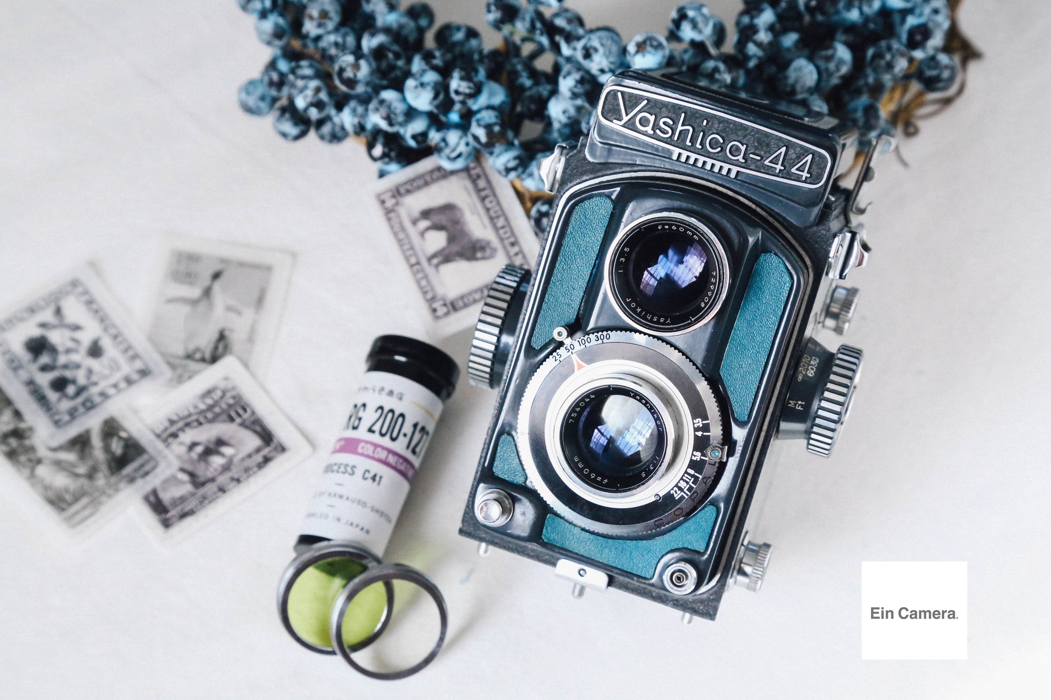 YASHICA-44 【完動品/美品✨】実写済み🎞️127mm二眼レフカメラ