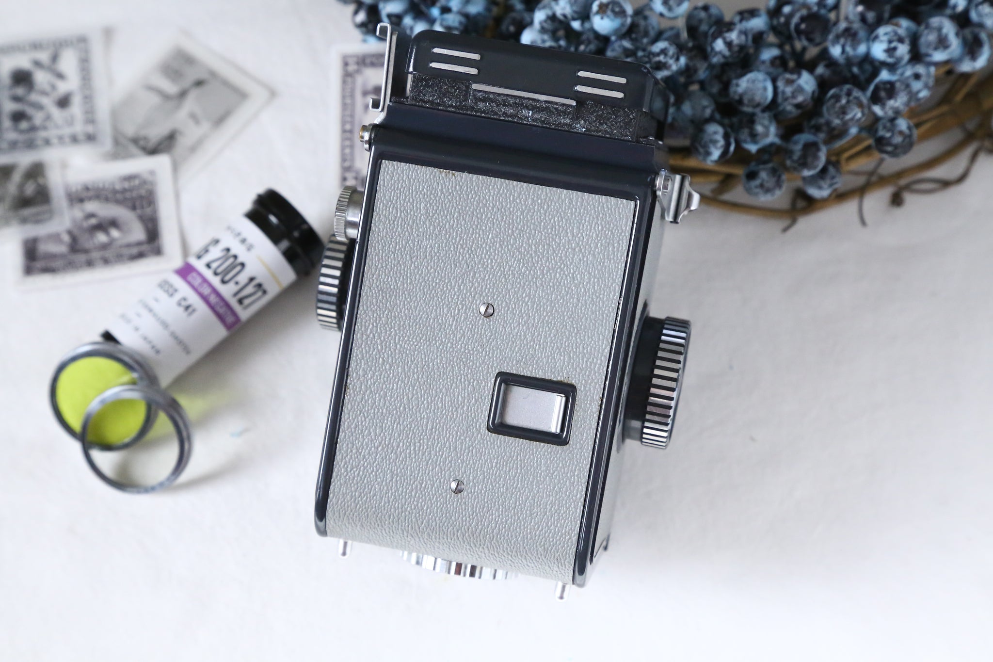 YASHICA-44 【完動品/美品✨】実写済み🎞️127mm二眼レフカメラ