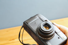 Load image into Gallery viewer, Canon Autoboy S(BK) [In working order]
