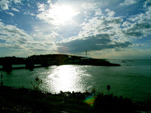 Load image into Gallery viewer, RICOH Caplio GX｜希少ブラックボディ🐦‍⬛ フィルムっぽい写りのオールドコンデジ📸 SDカード＆単三電池対応🔋【完動品】
