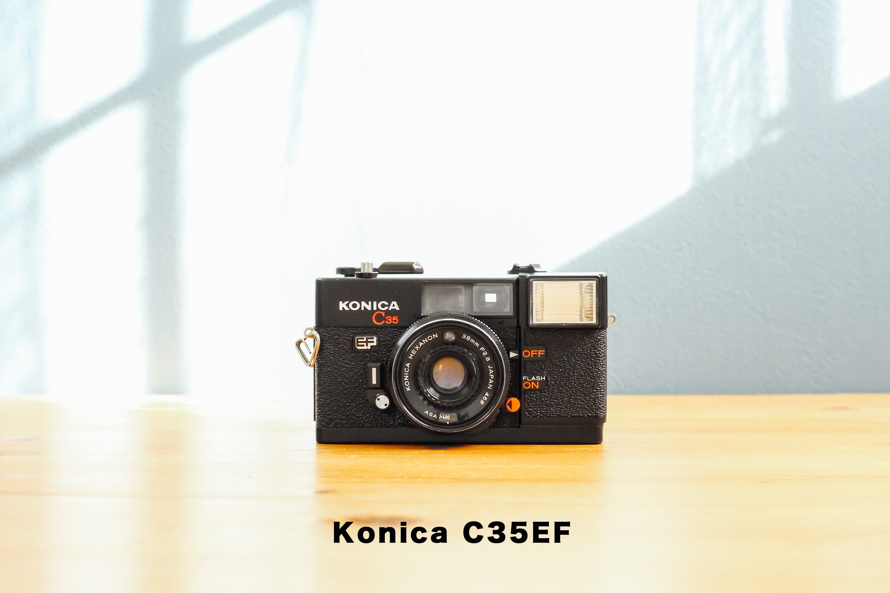 Konica C35EF【完動品】 – Ein Camera