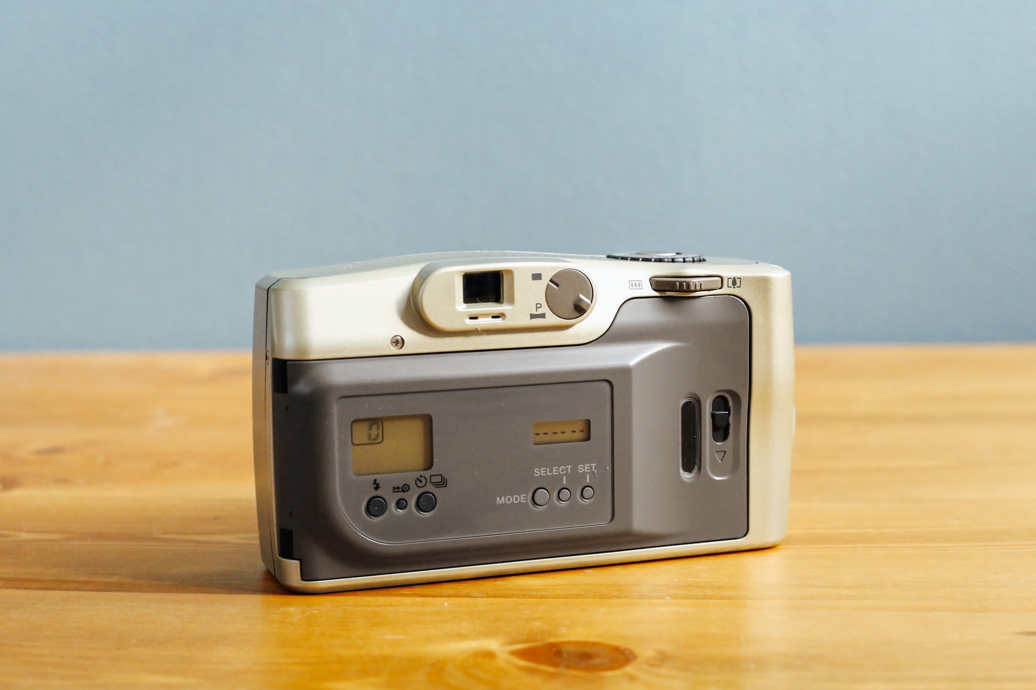 KYOCERA LYNX120【完動品】 – Ein Camera