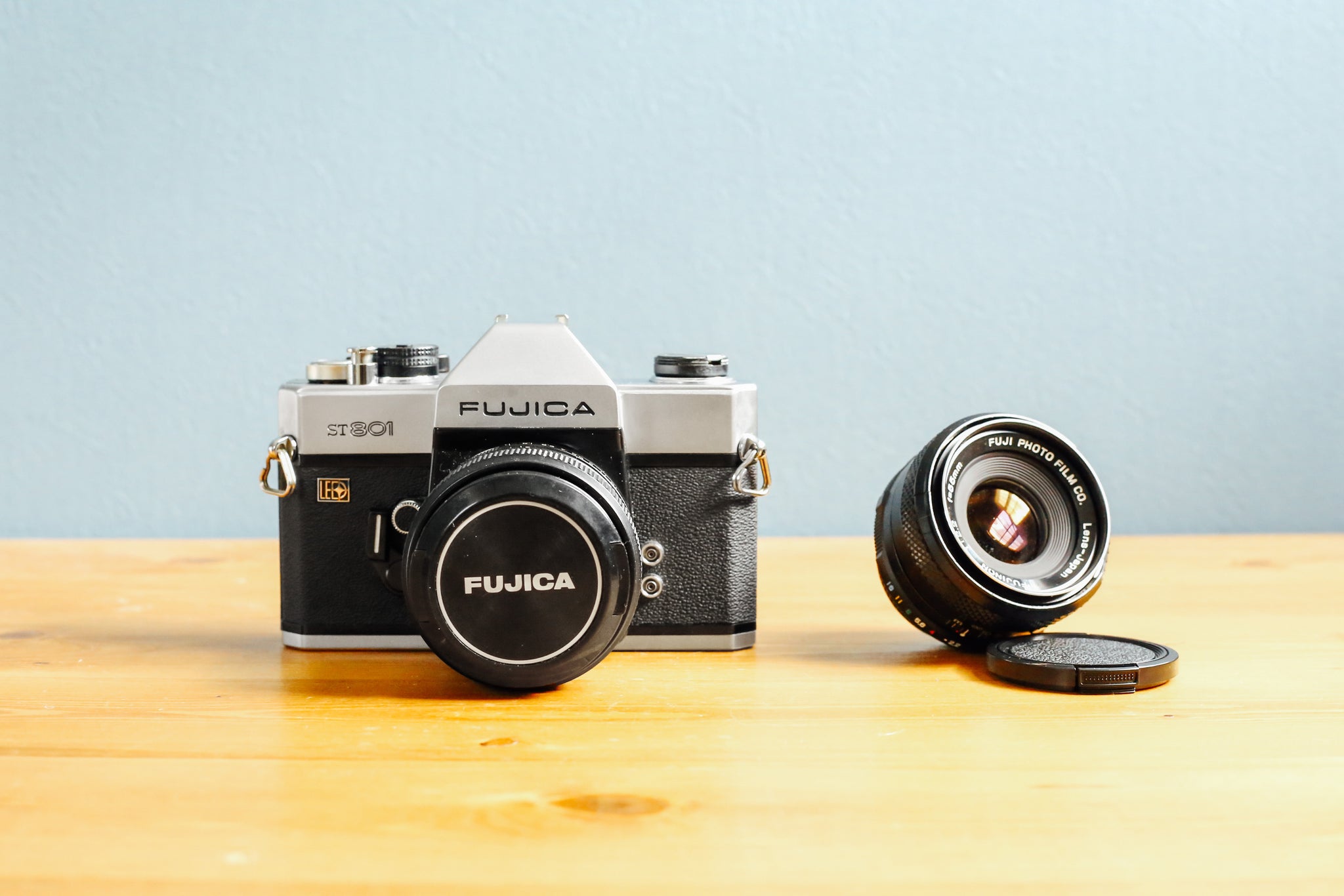 フジカ　FUJIKA カメラ　ST801  望遠レンズ　F2.5/135MM