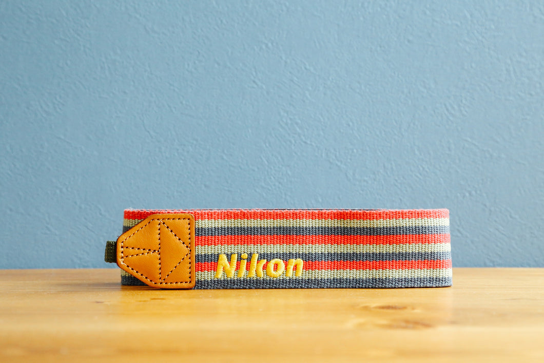 Nikon strap
