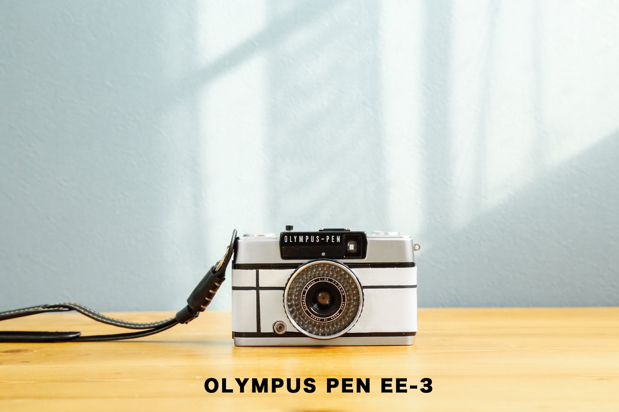 完動 Olympus PEN EE-3 28mm F3.5 ハーフサイズカメラ