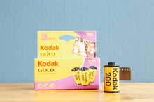 Load image into Gallery viewer, Kodak GOLD200 (35mm film) Color negative film 24 shots [Within deadline] Sold as 1 piece
