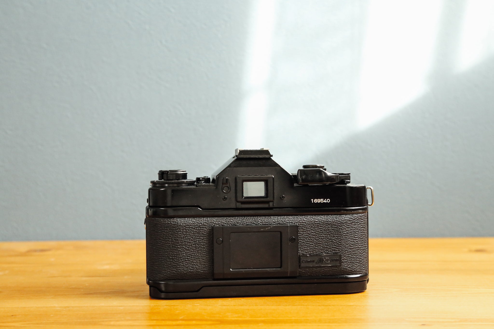 Canon A-1【完動品】 – Ein Camera