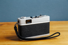 画像をギャラリービューアに読み込む, Konica C35 Flash Matic【完動品】
