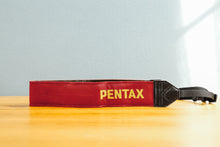 画像をギャラリービューアに読み込む, PENTAX レッドストラップ【未使用】
