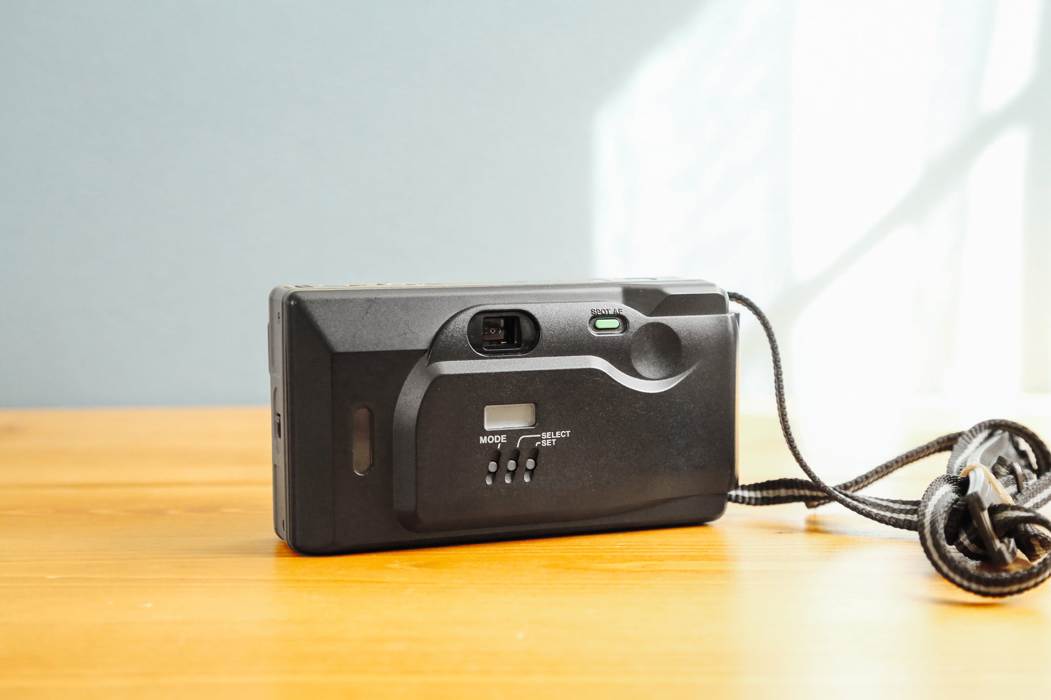 CHINON multi focus auto3001【激レア❗️】【完動品】 – Ein Camera