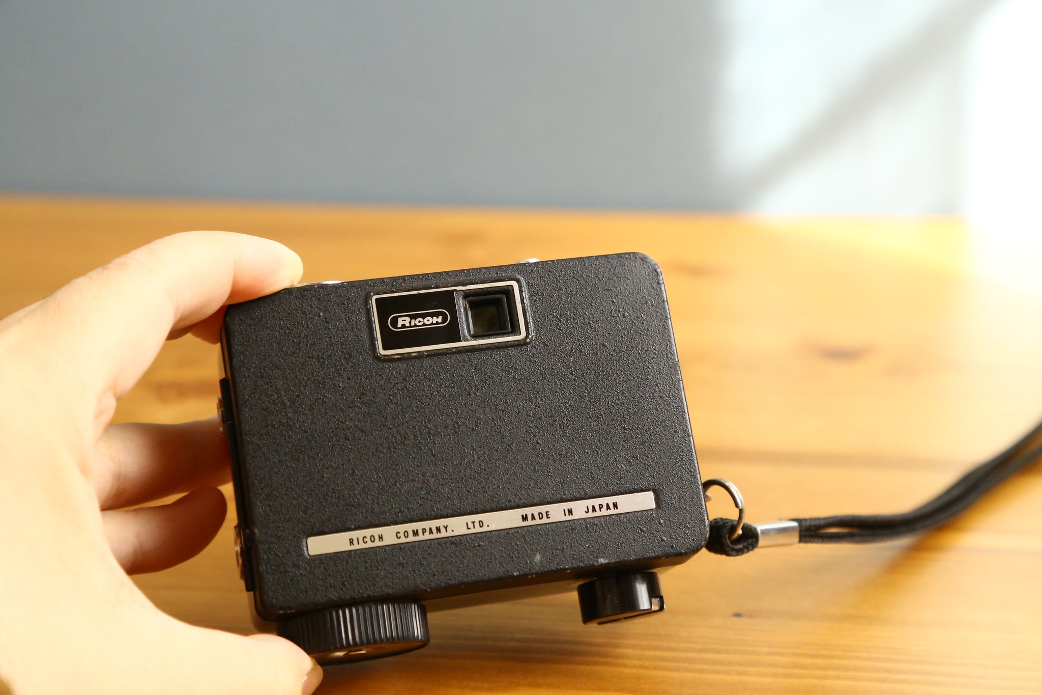 RICOH AUTO HALF E【完動品】 – Ein Camera