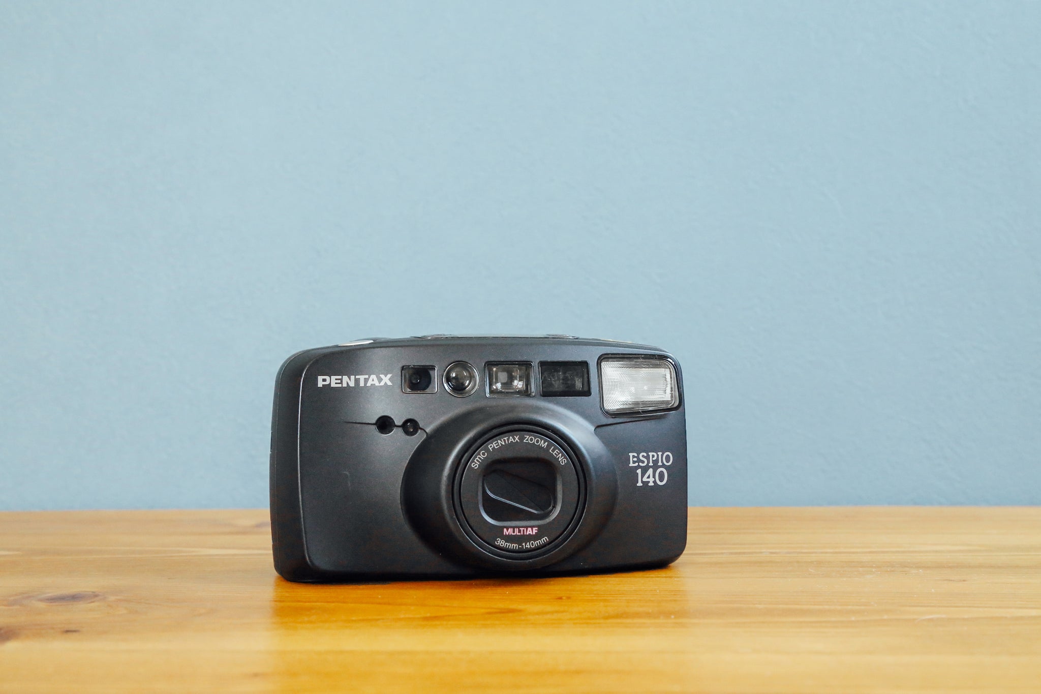 フィルムカメラ PENTAX ESPIO 140 Polaroid OneStep Flash PENTAX ESPIO 140 の使い方 | Totte Me Camera