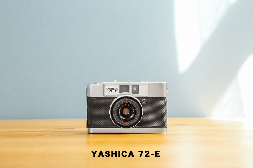 yashica72e ハーフカメラ  フィルムカメラ初心者　eincamera