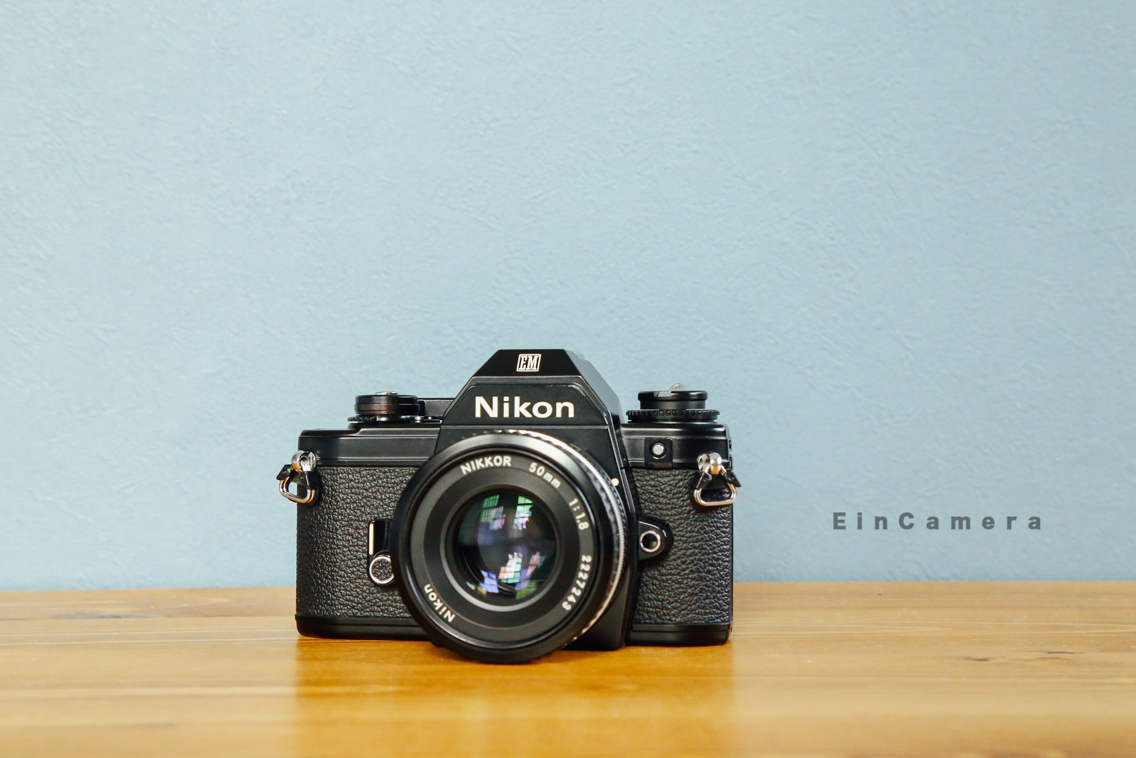 Nikon EM