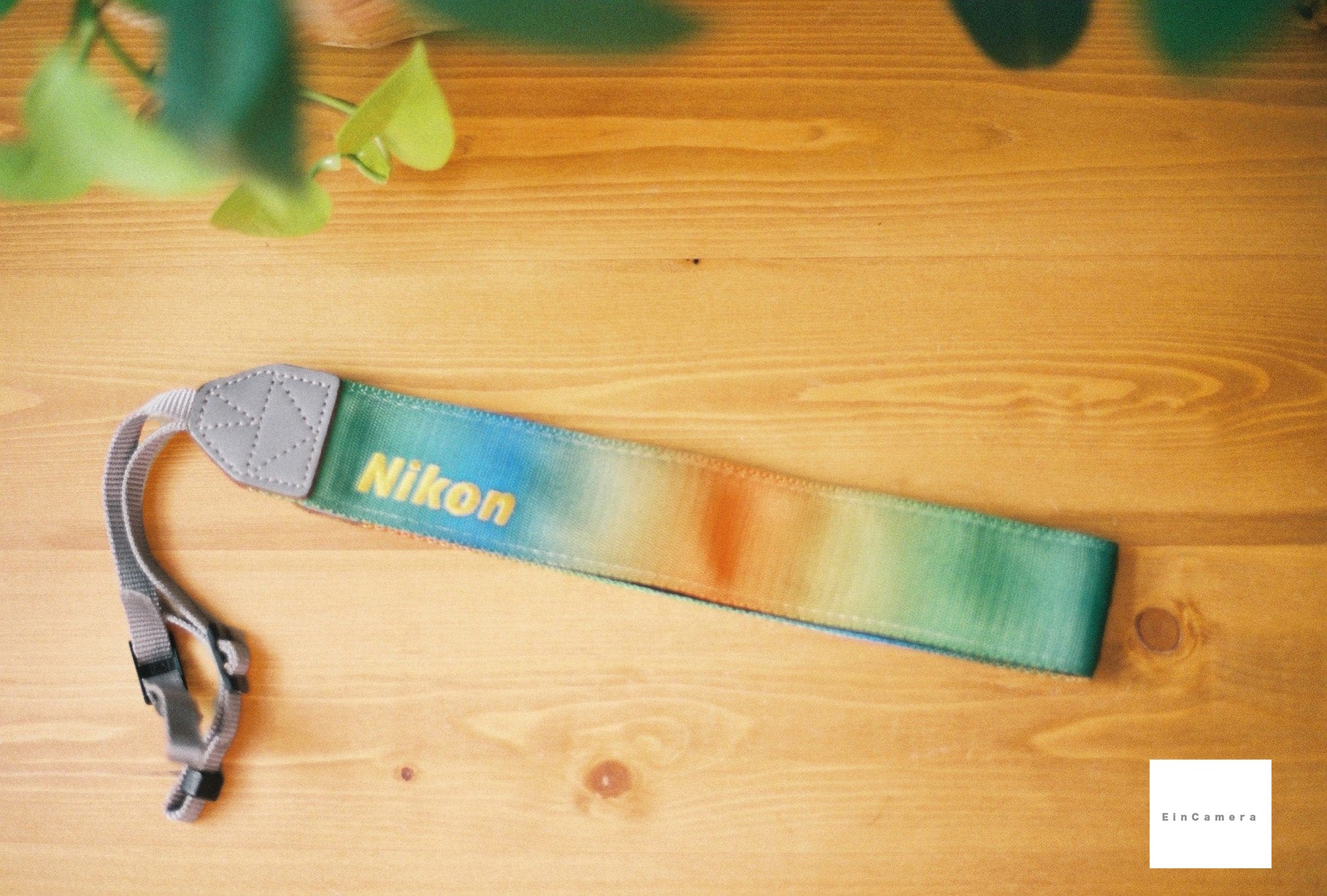 d*2様 NikonTackle マーブルストラップ レインボーストラップ 純正 Nikon ニコン カメラ ストラップ カラフル マーブル 幅4 5cm