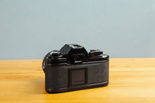 Load image into Gallery viewer, Nikon EM [In working order] Condition ◎ Recommended for beginners
