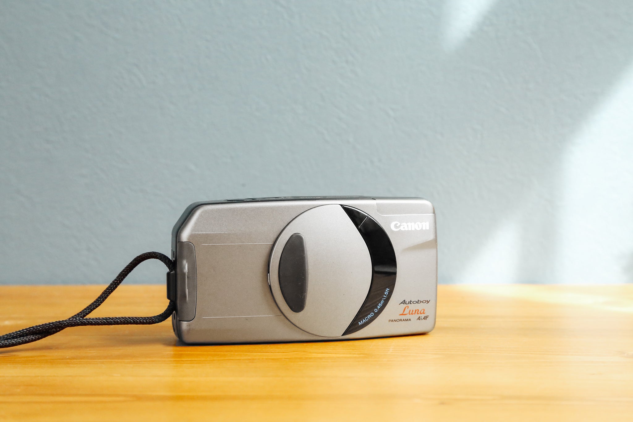 Canon Autoboy Luna – Ein Camera