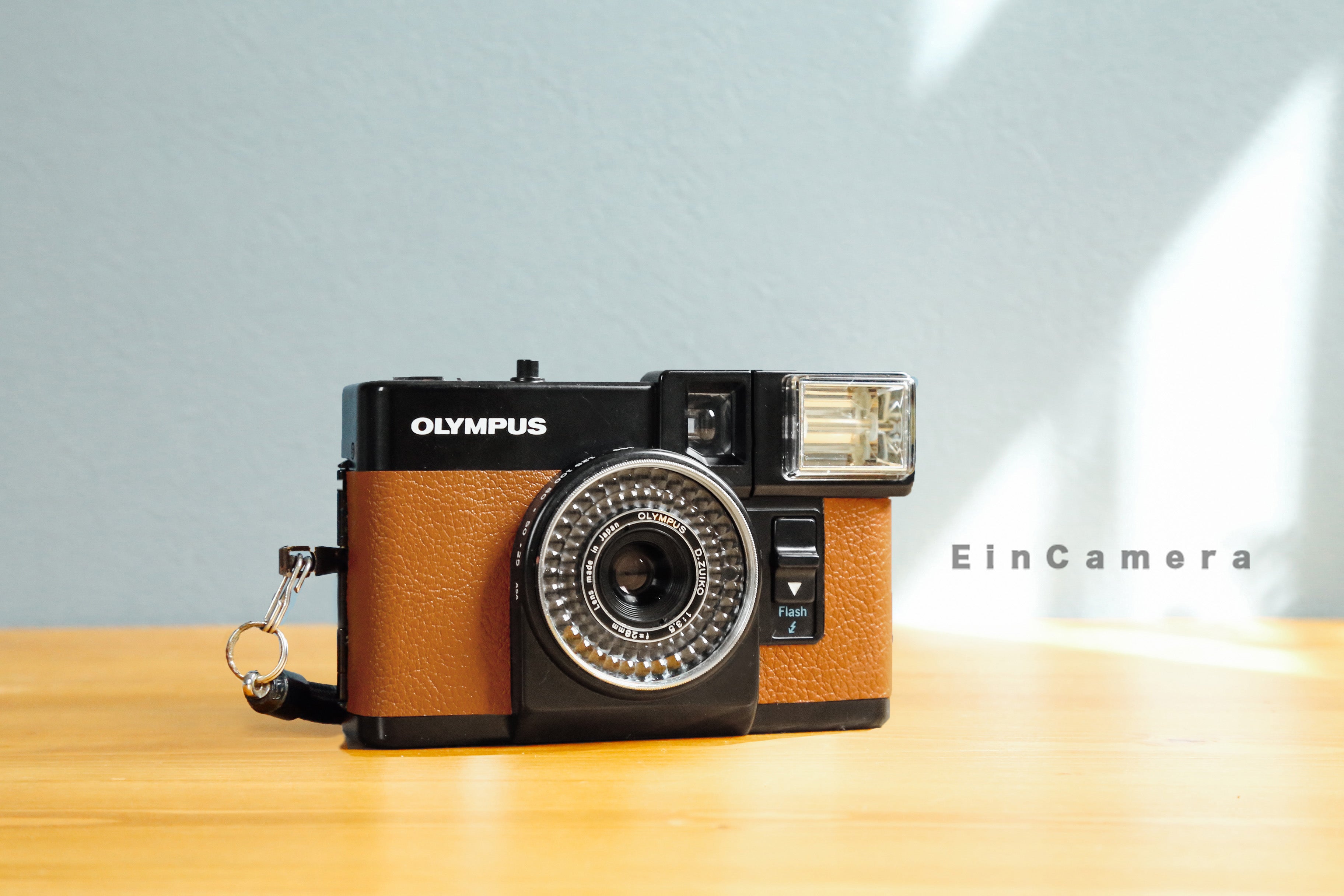 OLYMPUS PEN-EF 大人ブラウン🍫 – Ein Camera