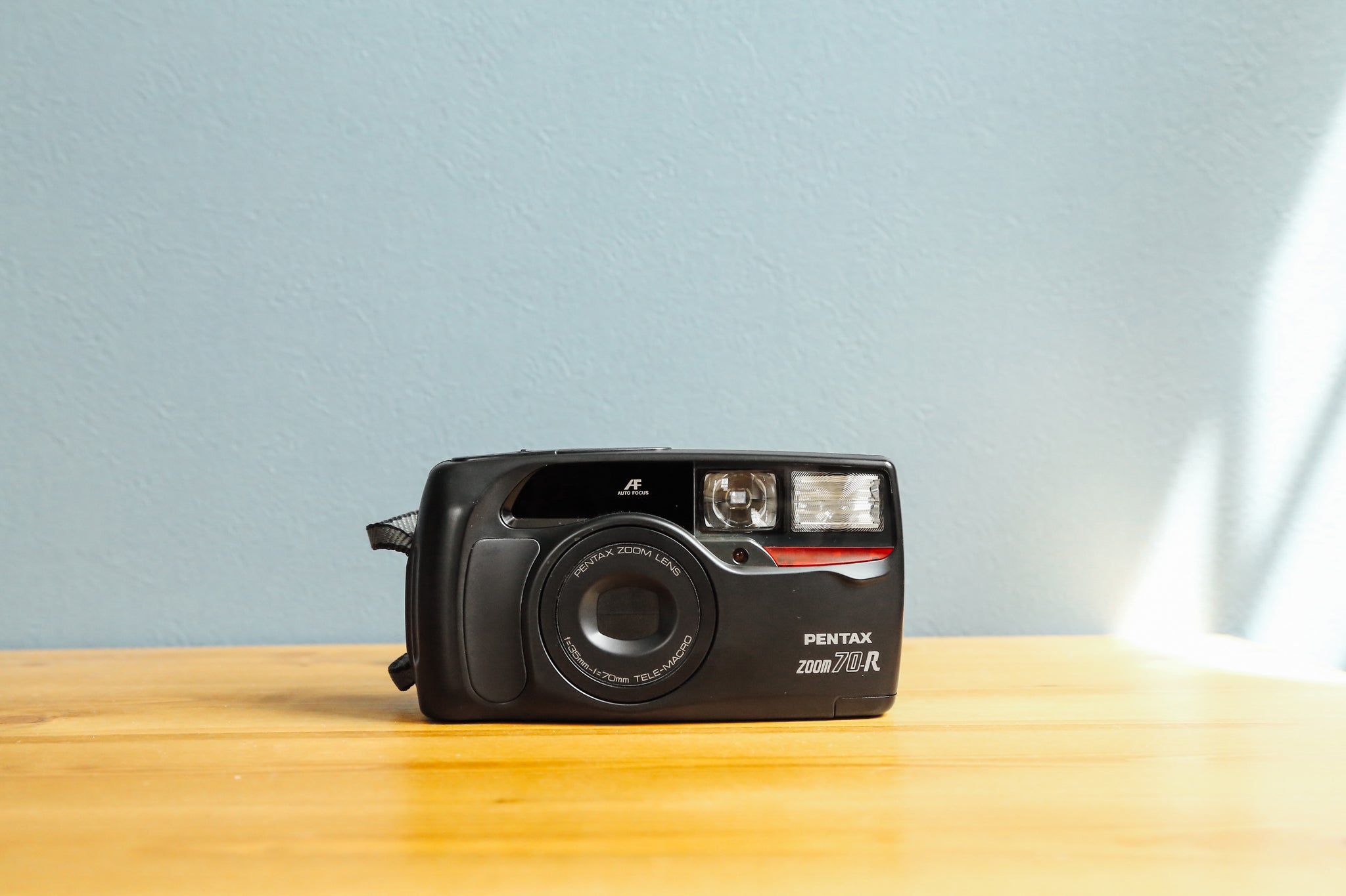 PENTAX ZOOM70R【完動品】 – Ein Camera