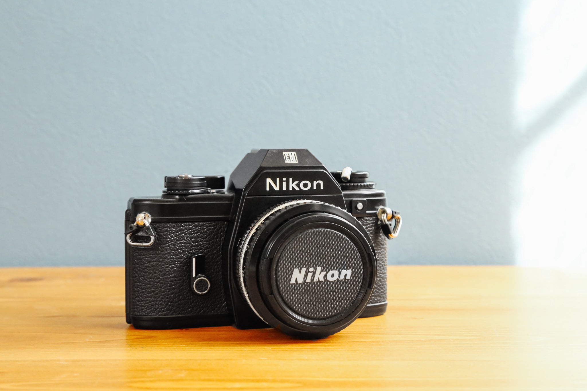 完動品】Nikon EM – Ein Camera