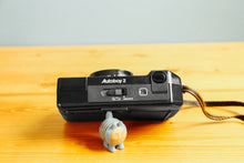 Load image into Gallery viewer, Canon Autoboy2 [In working order]
