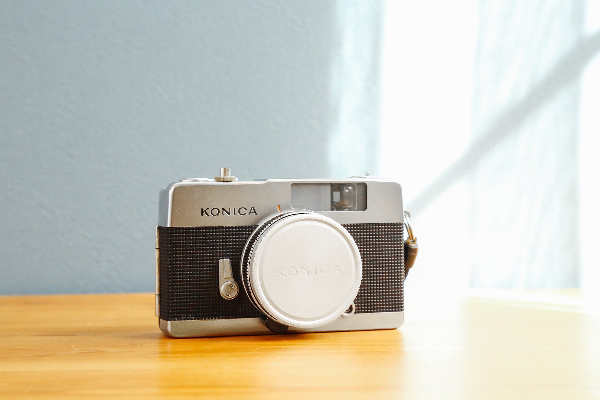 完動品】【実写済み】希少品❗️KONICA EYE3 ハーフカメラ – Ein